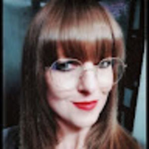 Meet your Posher, Eloise